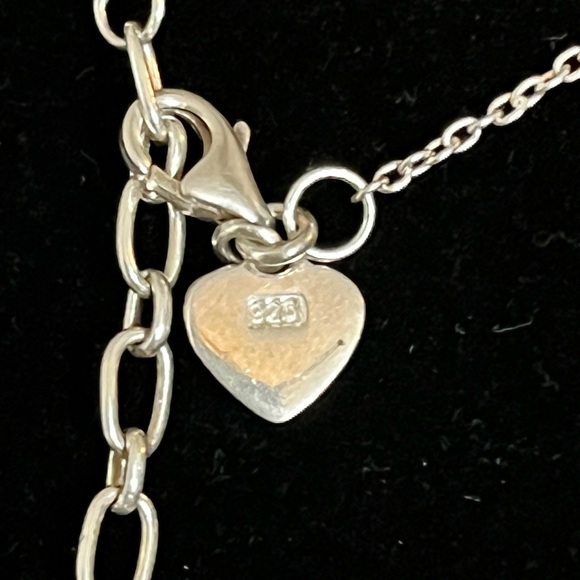 Hoop necklace - Picture 5 of 5